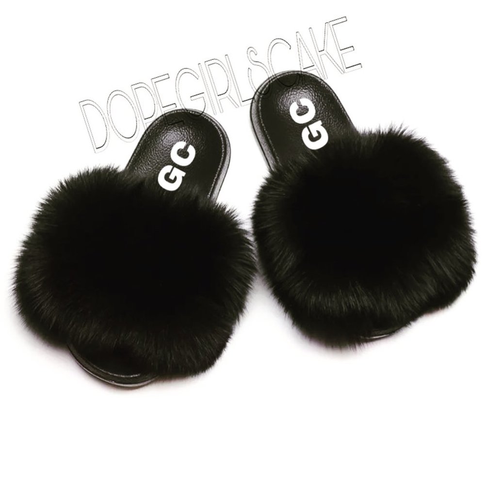 black fur slippers